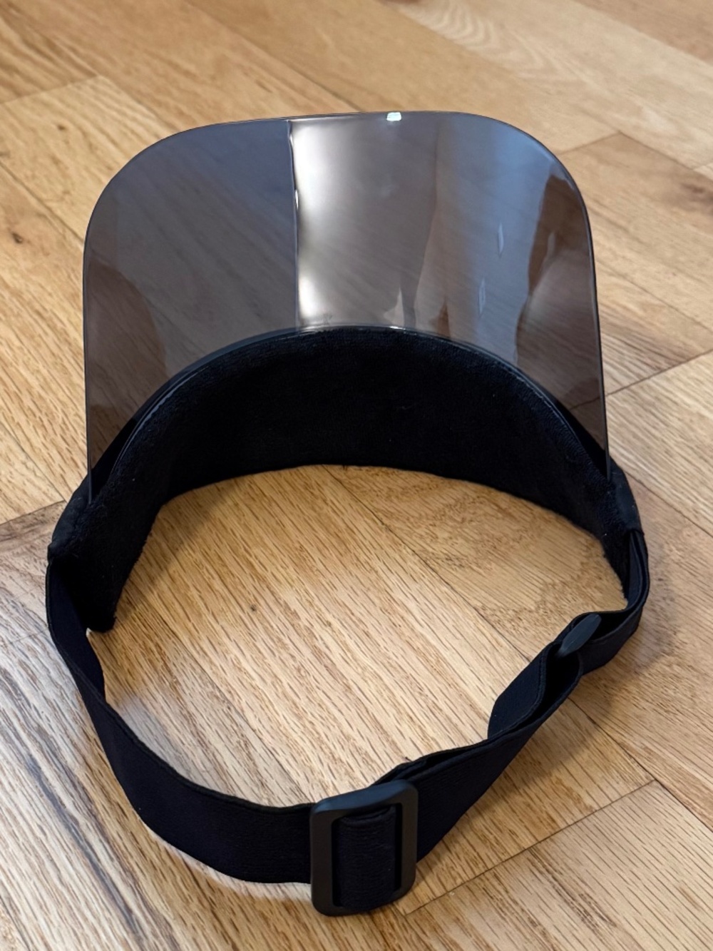 Alo Yoga Solar Visor Reflective Black Adjustable Performance Sun Visor - Picture 3 of 4